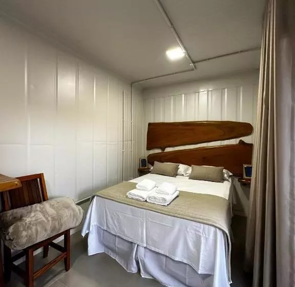 ホテル Studios Em Contêiner No Bosque