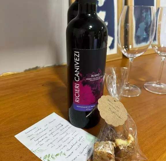 ホテル Studios Em Contêiner No Bosque