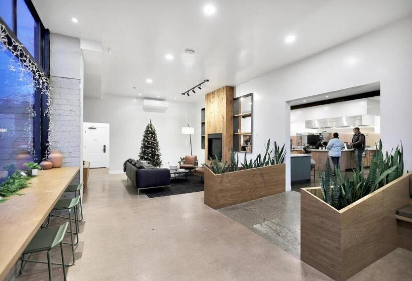 호텔 Summit Lofts Boutique