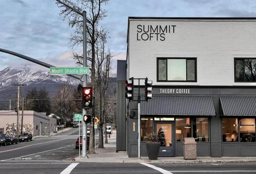 호텔 Summit Lofts Boutique