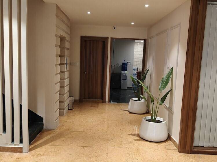 Отель The Grand Uddhav A Boutique