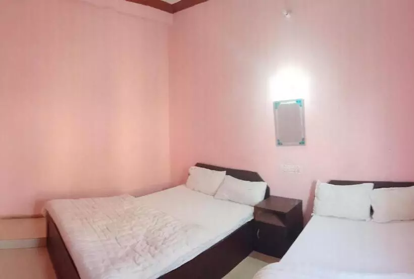 Pension Aradhya