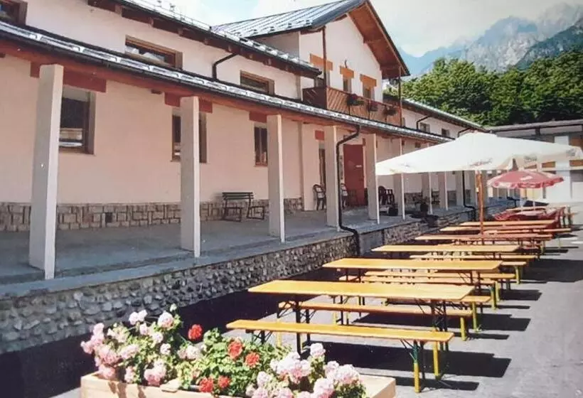 Majatalo Lunga Via Delle Dolomiti