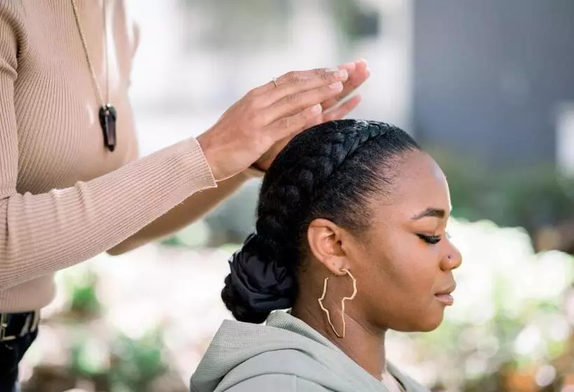 ペンション Ponci’s Gate To Gaia Holistic Center