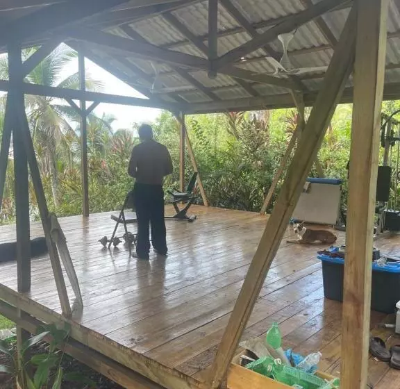 ペンション Ponci’s Gate To Gaia Holistic Center