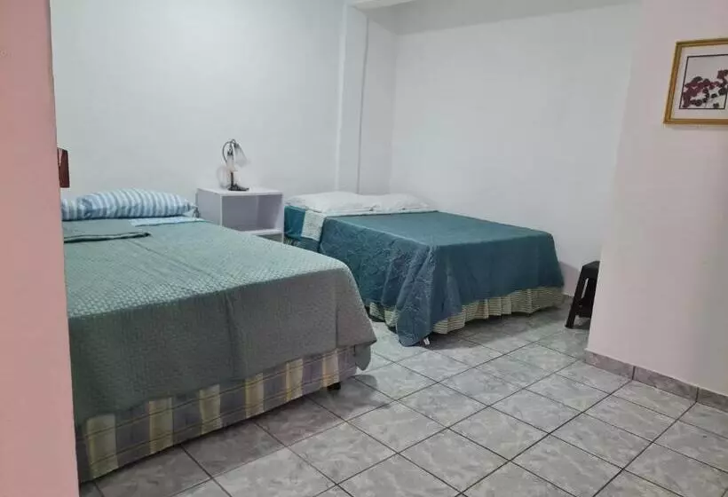 ペンション Quinta San Juan, Lago De Coatepeque