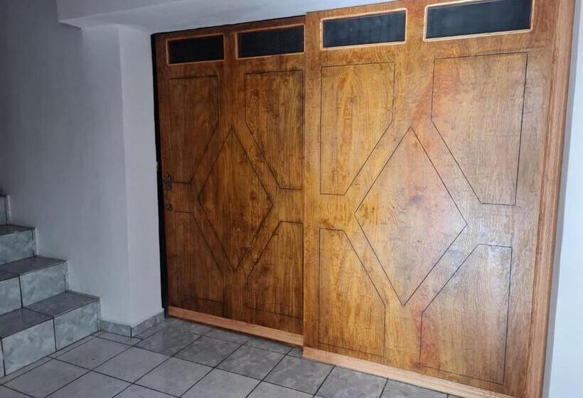 پانسیون Quinta San Juan, Lago De Coatepeque