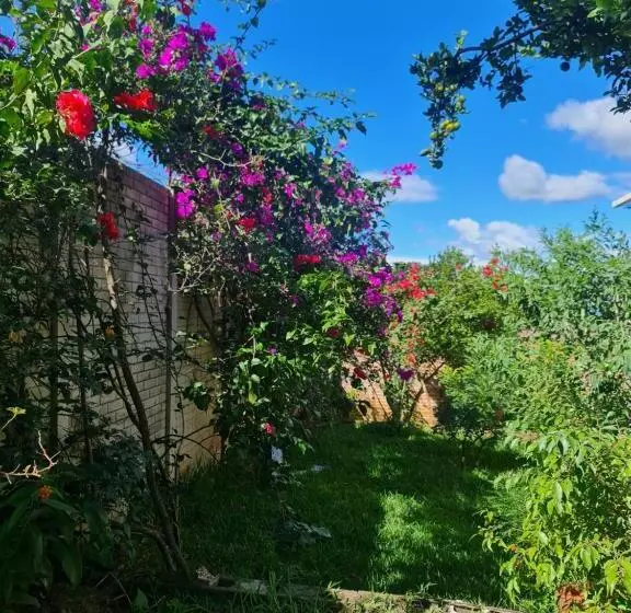 ペンション Quinta San Juan, Lago De Coatepeque