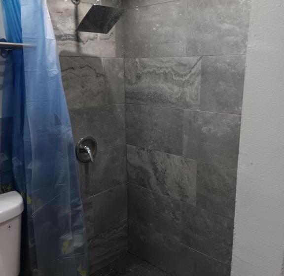 پانسیون Villahouse3