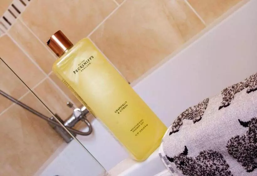 ペンション Whispering Place In The Heart Of Bewdley