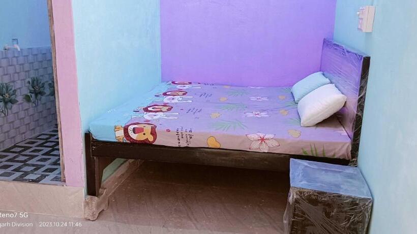 Spot On The Wave Hotel & Restaurant