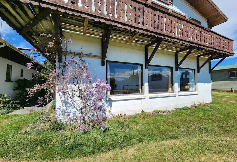 فندق صغير Manapouri Holiday Park