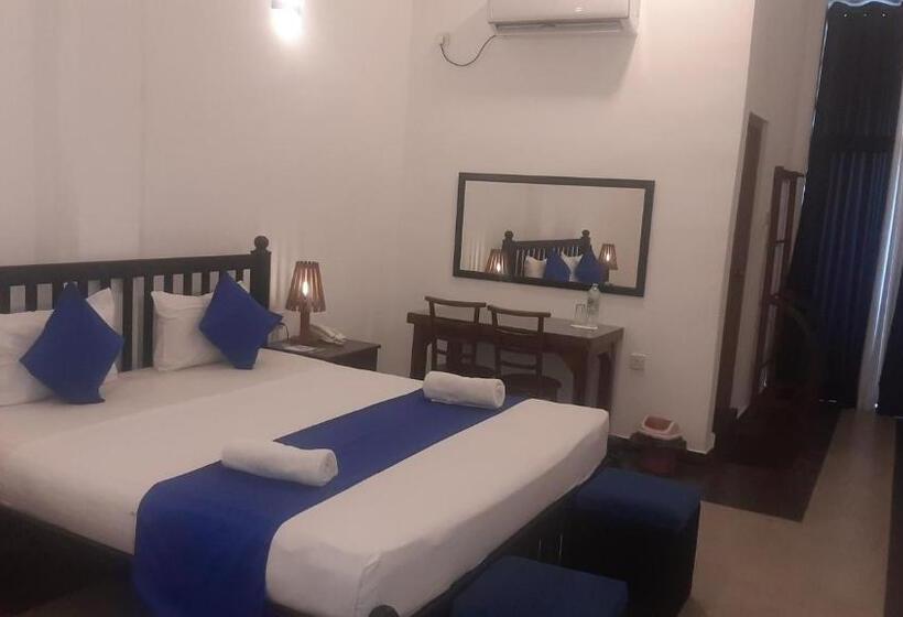 Alnaro Hotel & Resort