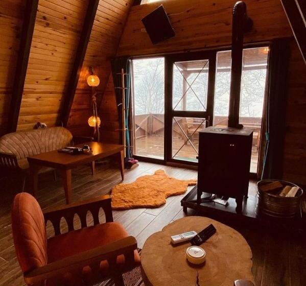 住宿加早餐  Bir Nefes Dağevleri