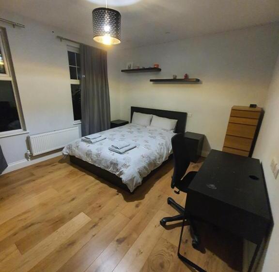 Bed and Breakfast Daniari Guest Rooms