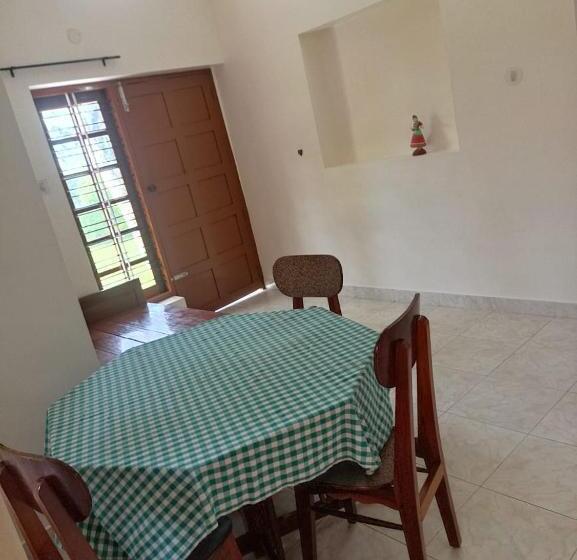 צימר Independent Apartment Kovalam