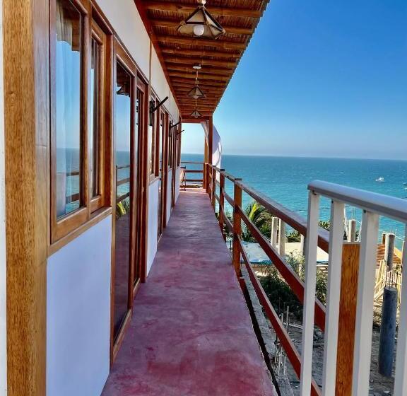 Casa Hotel Pacific Máncora   Piscina & Playa