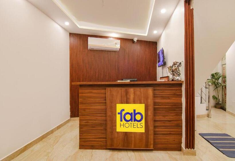 Fabhotel Ambassador