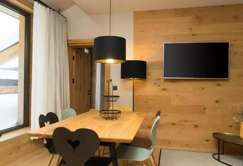 Heimat 1495m Appartement Typ 4