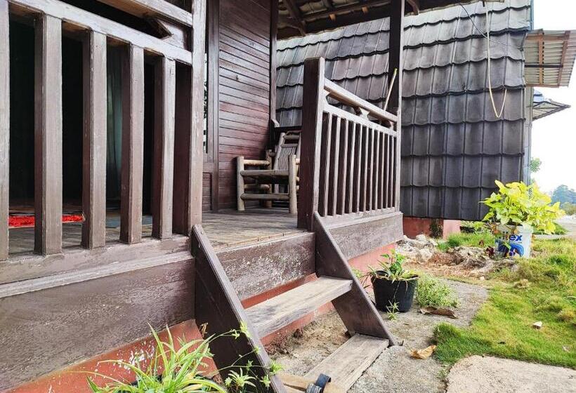 Szálloda Arafah Resort @ Danau Kerinci Jambi Redpartner