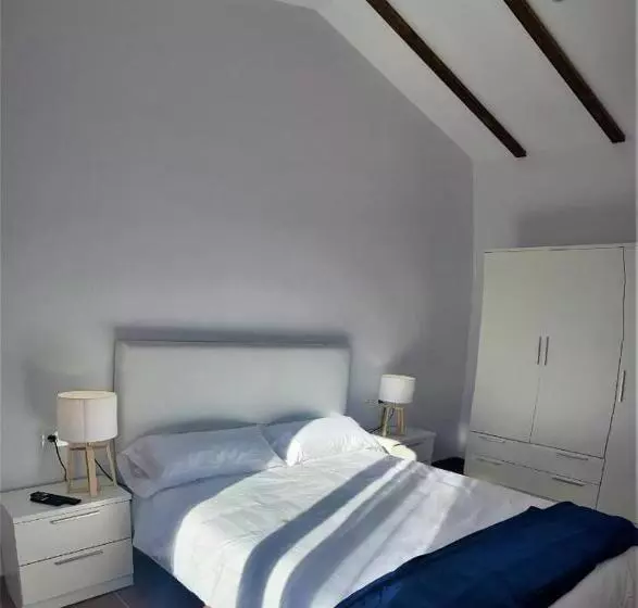 Hotelli Corazón De Javalambre