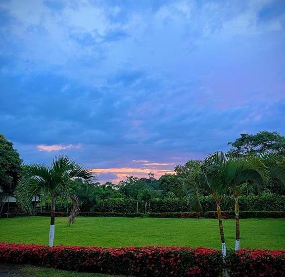 酒店 El Rancho De Viejo