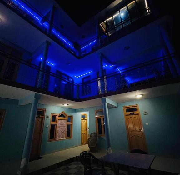 Hotelli Eretz Of Heights