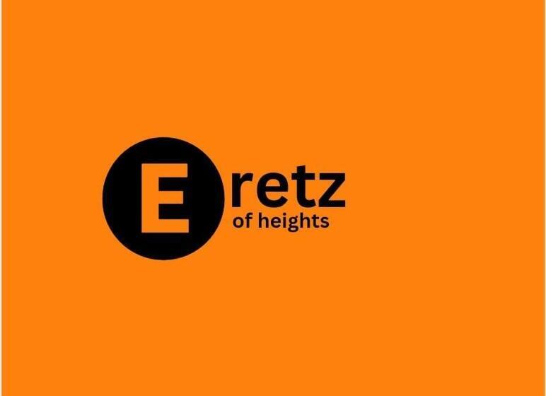 Hotelli Eretz Of Heights