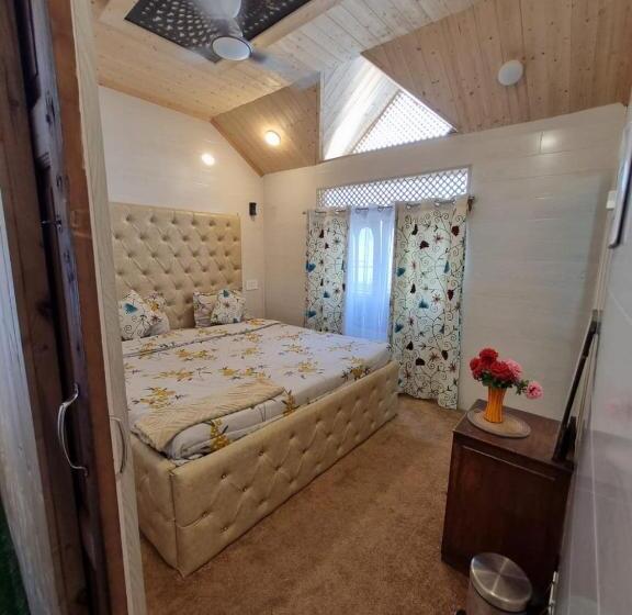 فندق Neelam & Lady Of Group Of Houseboats