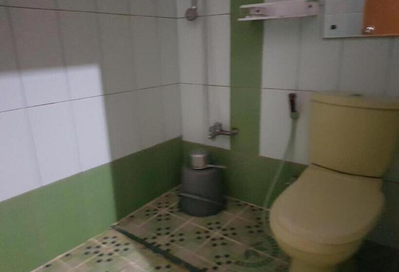 Hotel Oyo 93264 Penginapan Syari Ah Berlian