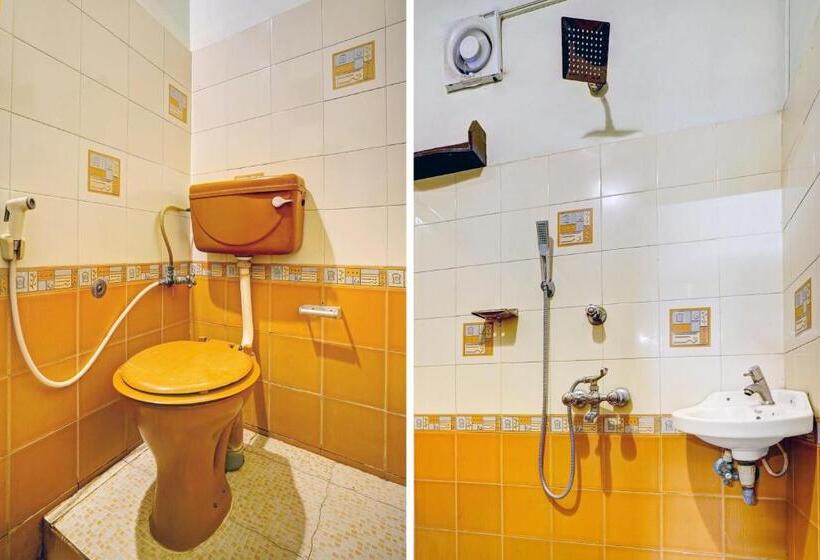 ホテル Oyo Green Valley Home Stay