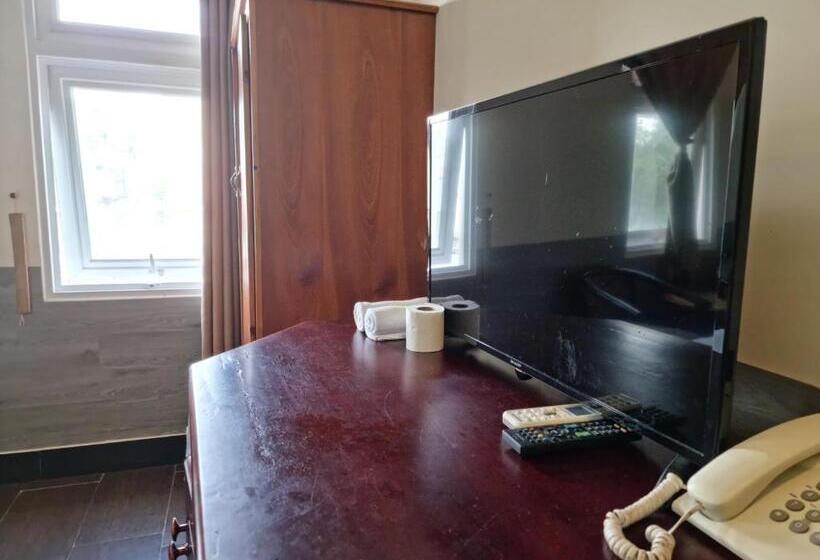 酒店 Ruby Kim Yến