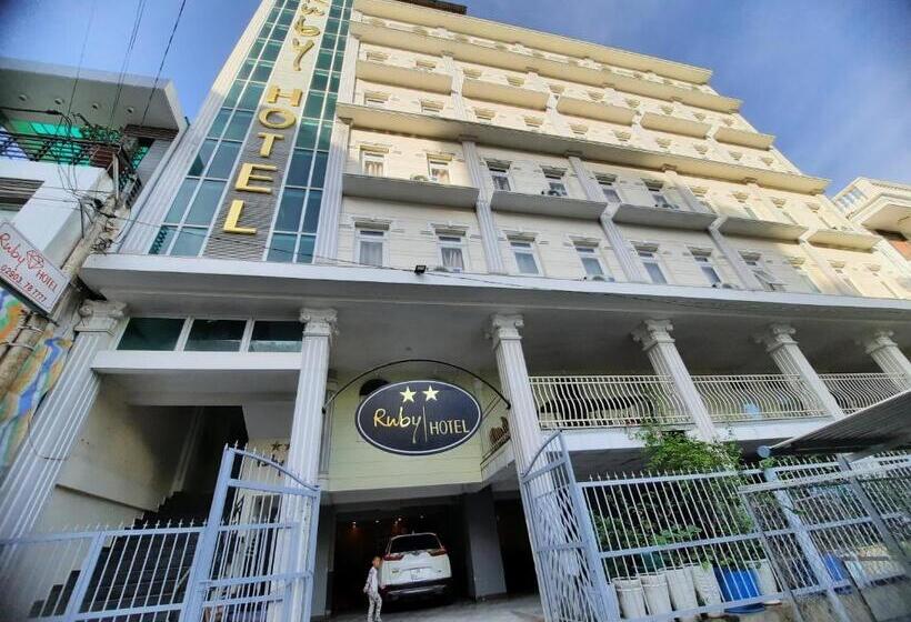 酒店 Ruby Kim Yến