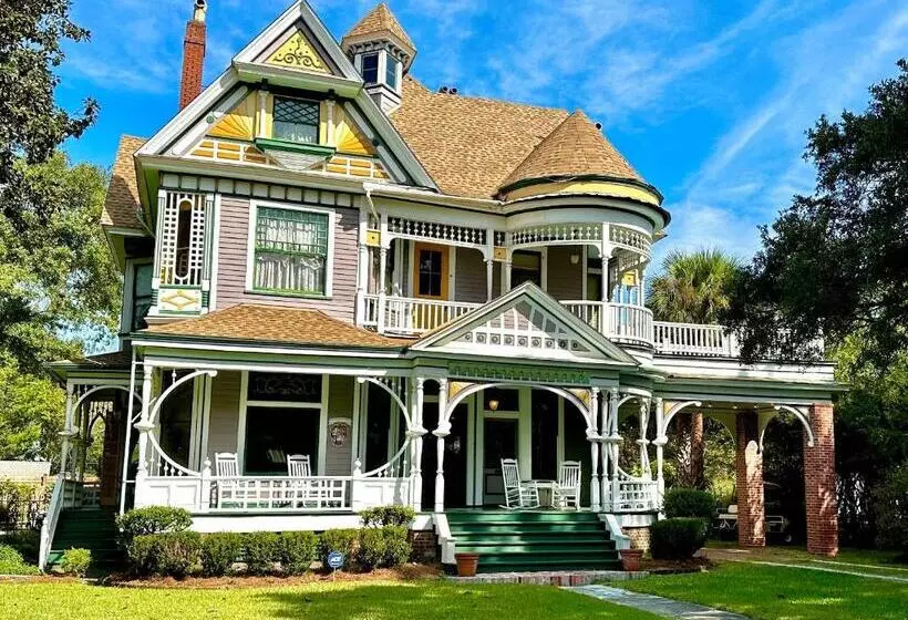 ホテル The Kate Shepard House