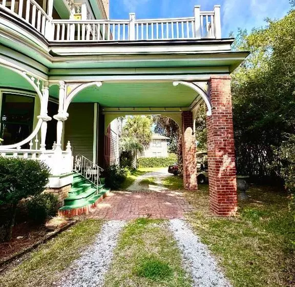 ホテル The Kate Shepard House