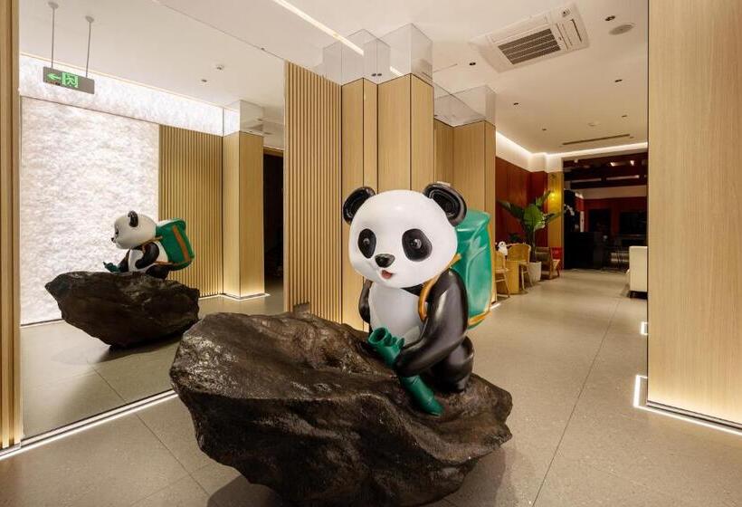 ホテル Xishu Garden Inn   Travel Agency Service   Car Rent Service   English Speaking