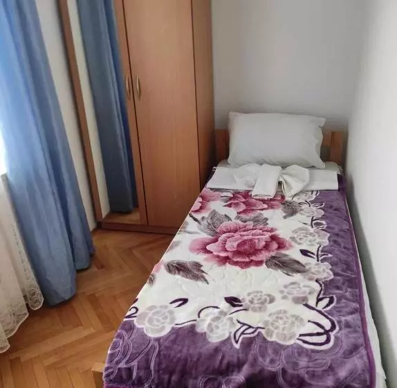 Motel Bi