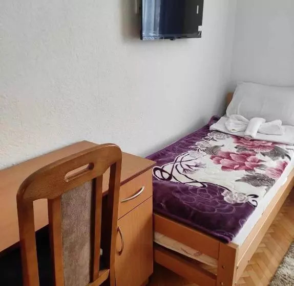Motel Bi