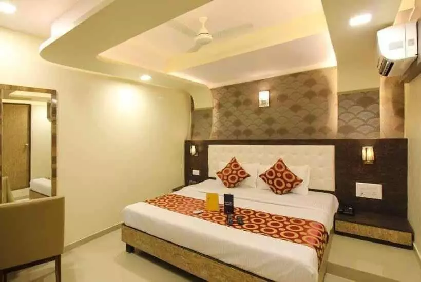 Oyo Flagship Hotel Golden Nest