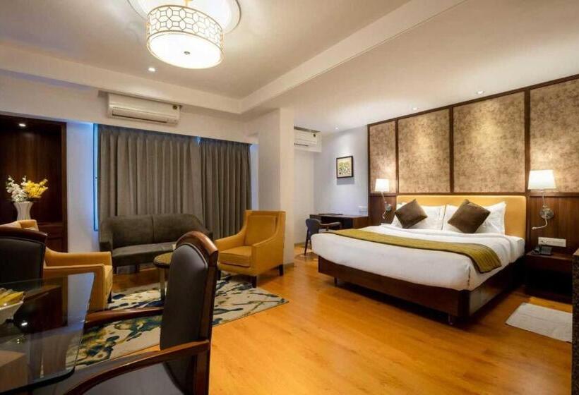 Oyo Flagship Hotel Golden Nest