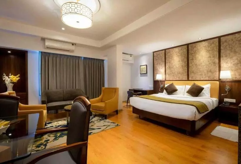 Oyo Flagship Hotel Golden Nest