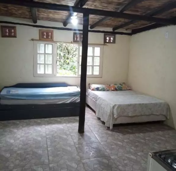Pacífico Hostel E Flats Trindade