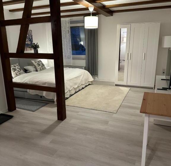 Pensjonat Unterkunft Zur Sternblume