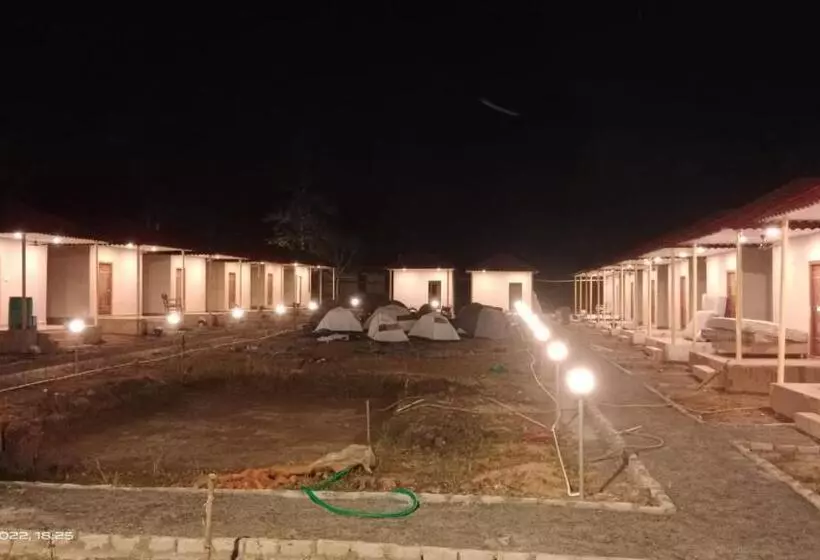 Raghu Eco Resorts, Lambasingi
