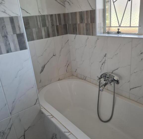 هاستل @336 Bourke