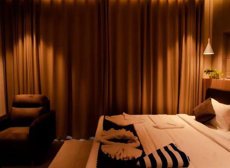 Aamiaismajoitus (B&B) Iris Highes Villas