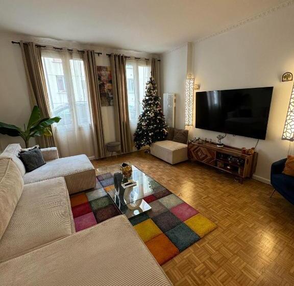 تختخواب و صبحانه Near The Palace Of Versailles Breakfast+parking