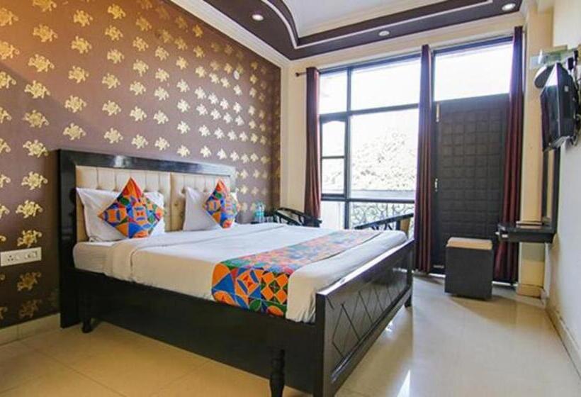 Fabhotel Cp Palace Race Course