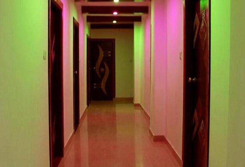 Fabhotel Divine Dev Darshan By Arena Heritage