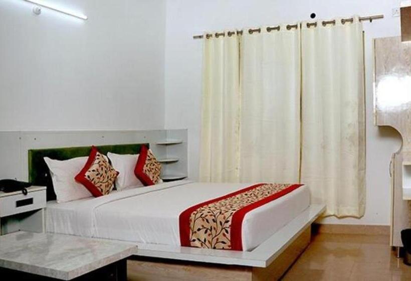 Fabhotel Divine Dev Darshan By Arena Heritage